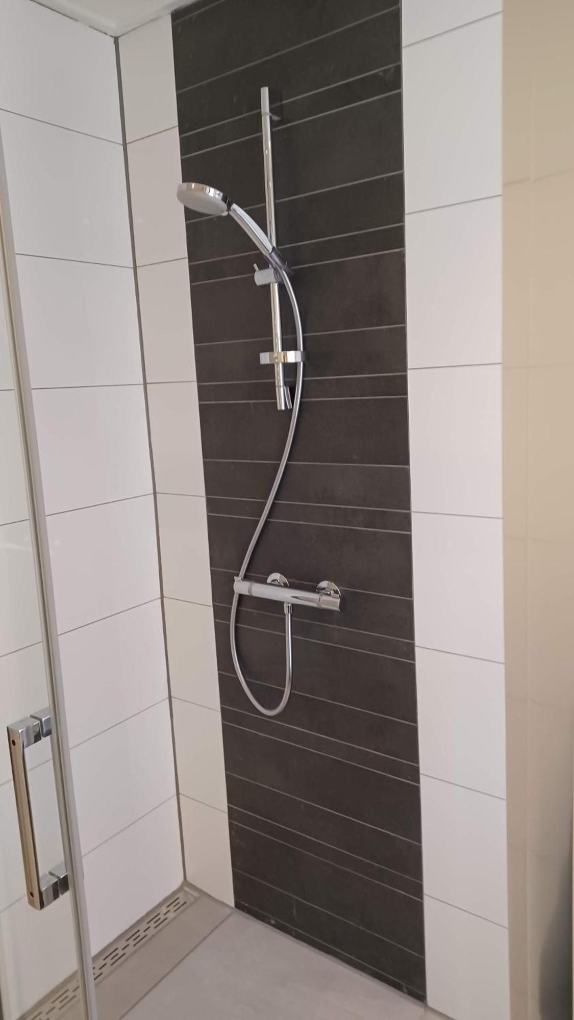 Karakteristiek Huis In Centrum Winsum Met Nieuwe Badkamer מראה חיצוני תמונה